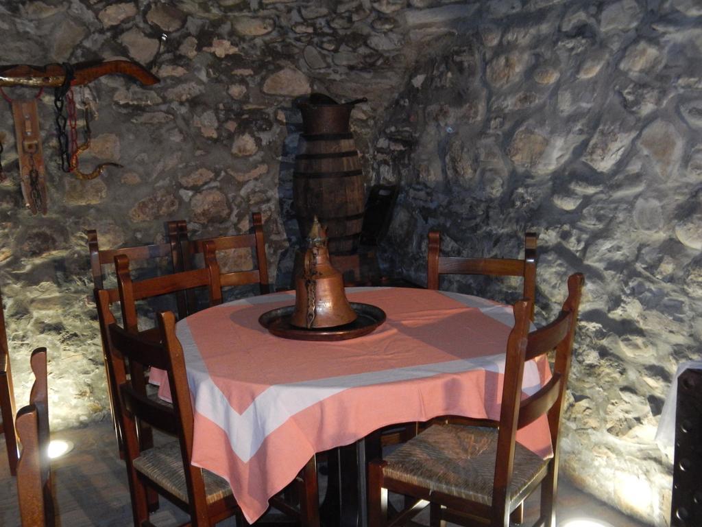 Risthotel Pizzeria Italia Godiasco Esterno foto